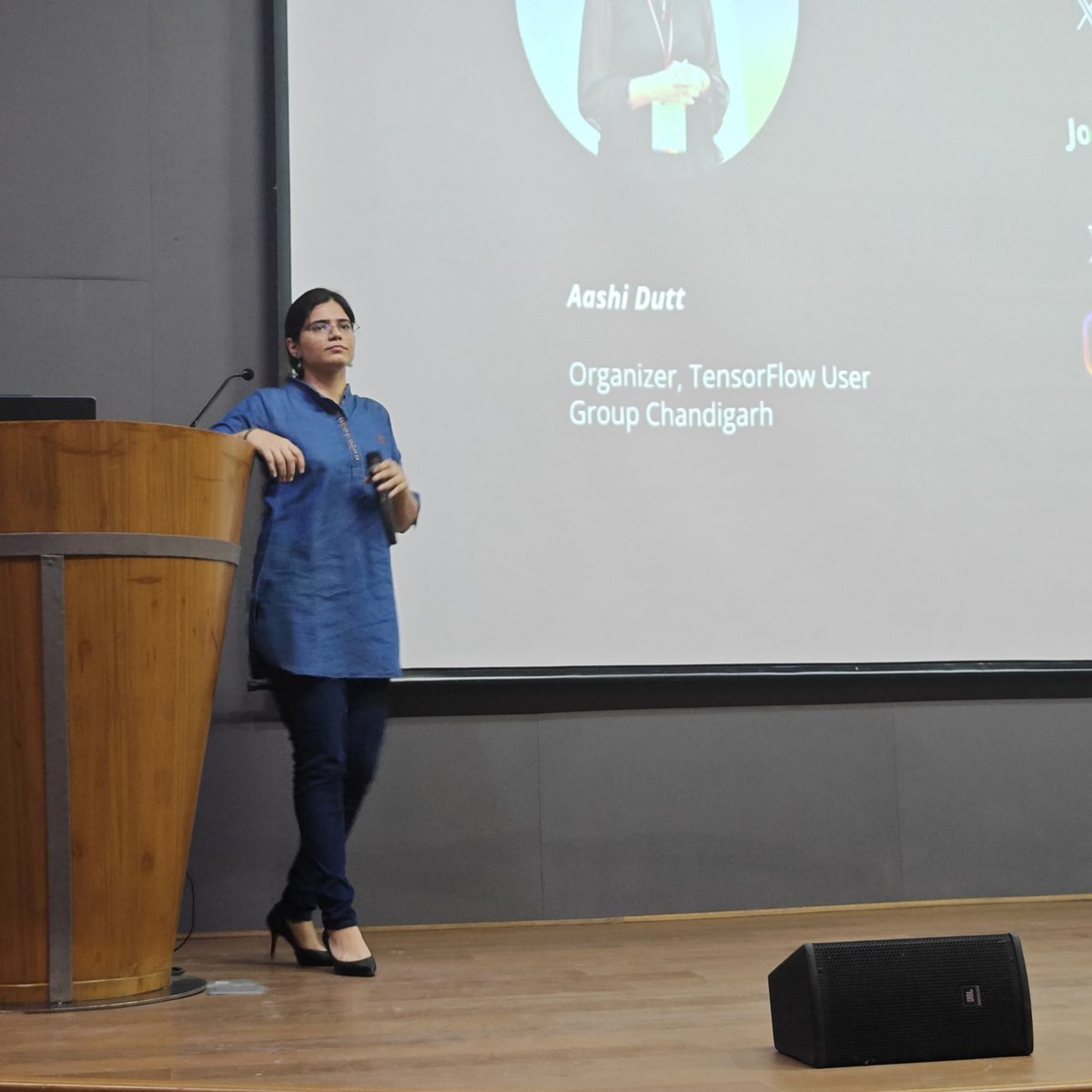 wtmchandigarh's tweet image. Thank you @aashidutt for your session on AI for edge at Keras Community Day

#kerasday #gdgchandigarh #wtmchandigarh