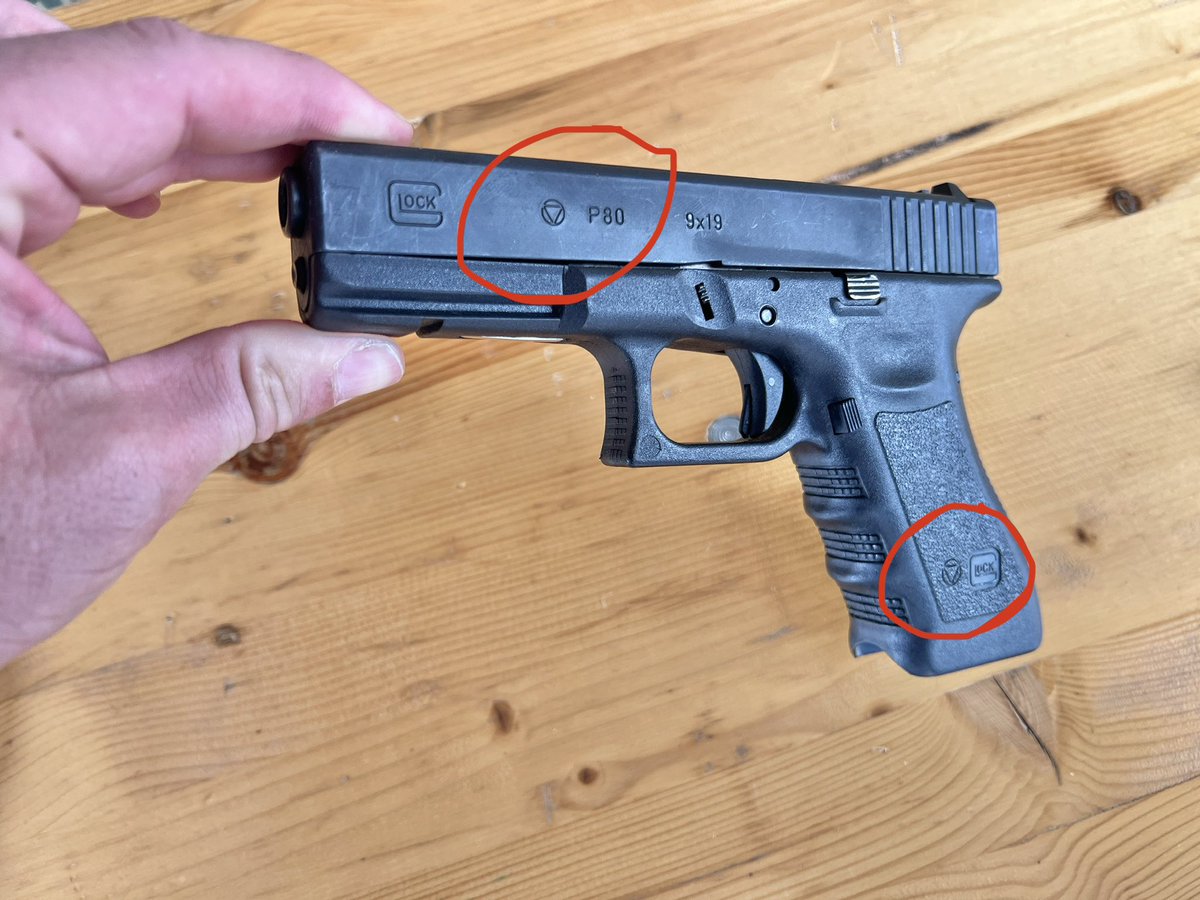 OrdnanceLab's tweet photo. We’ve seen a bunch of neat things at #AustriaArm’s Action Days. But seeing a legit @Bundesheerbauer @GLOCKInc #P80 has been one of the most interesting.

#Guns #SundayGunday #GlockPorn #9mm #Shooting #OrdnanceLab #GlockPorn #Glock17 #ProblemSolver #Austria #össterreich #Vienna https://t.co/rRImHlUK8e