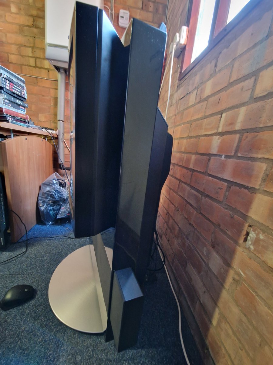 whybrow_joel's tweet photo. The #bangandolufsen #AV5 is now for sale, £300 ono collection LL16 #retrogames #retrogaming https://t.co/1DRvfijPzi