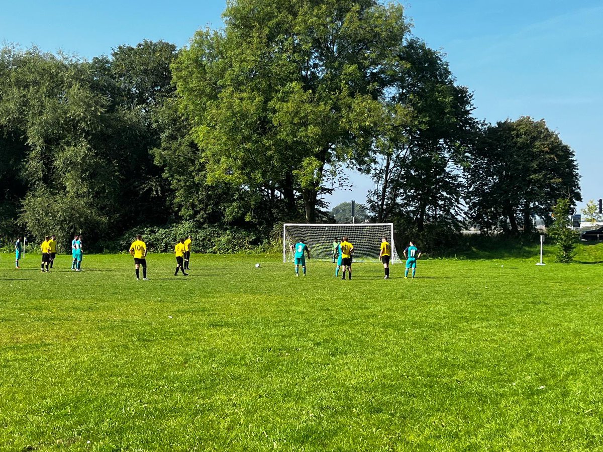 Oldham Hulmeians AFC tweet media