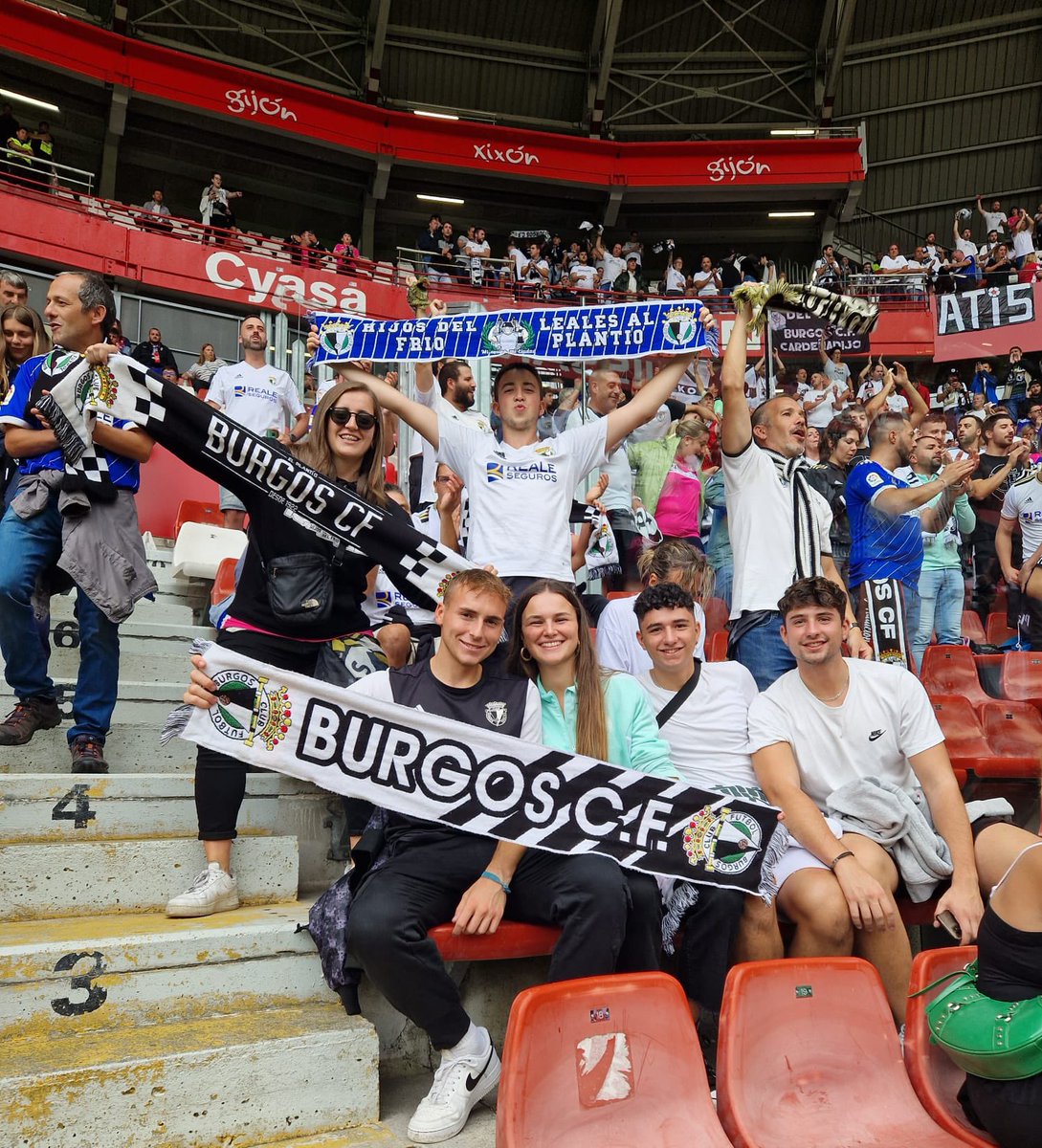 MarioAmoretti_'s tweet photo. Perdimos en el 98’ pero y lo bien que lo pasamos⚪️⚫️ https://t.co/zcNnfJWMDB