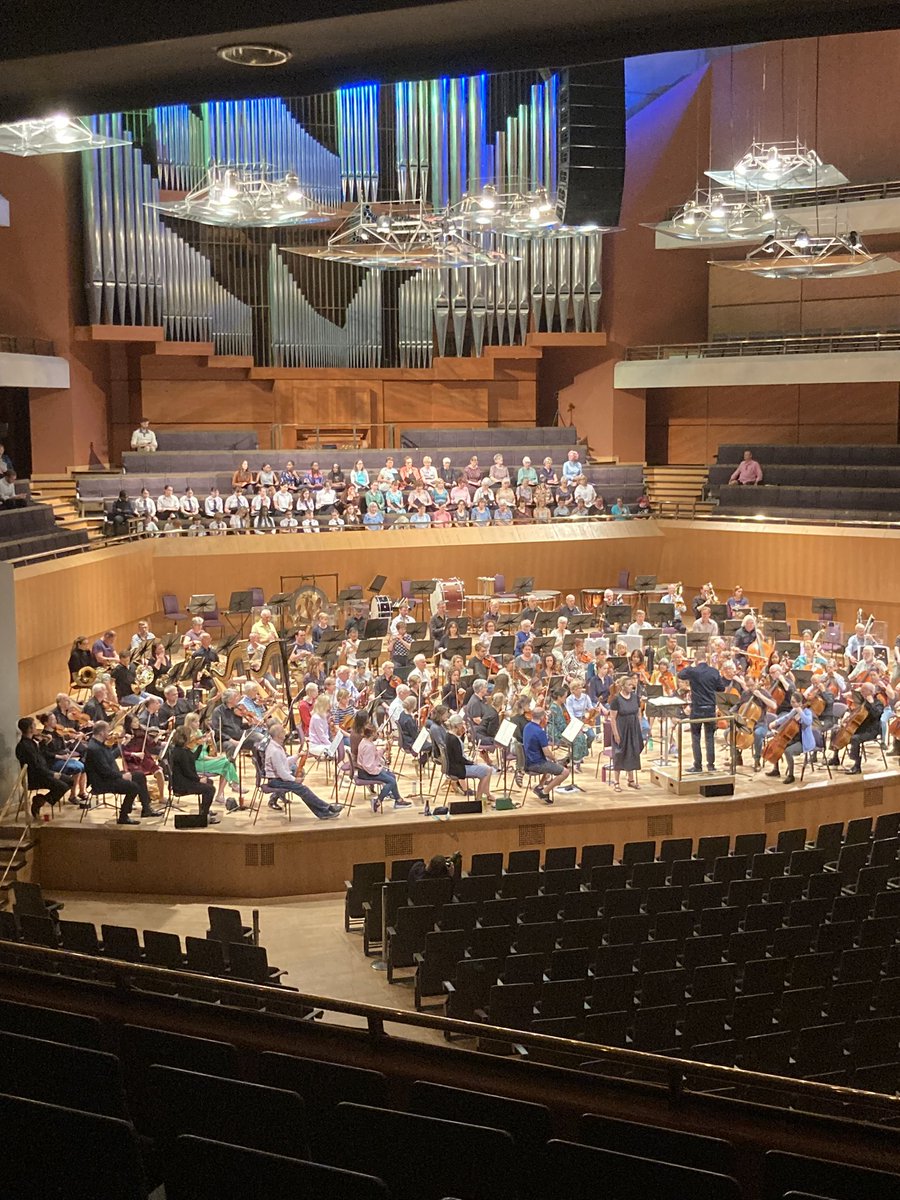 Great to hear more Mahler 3 with the @bbcathedral Choristers @BlackburnChoirs