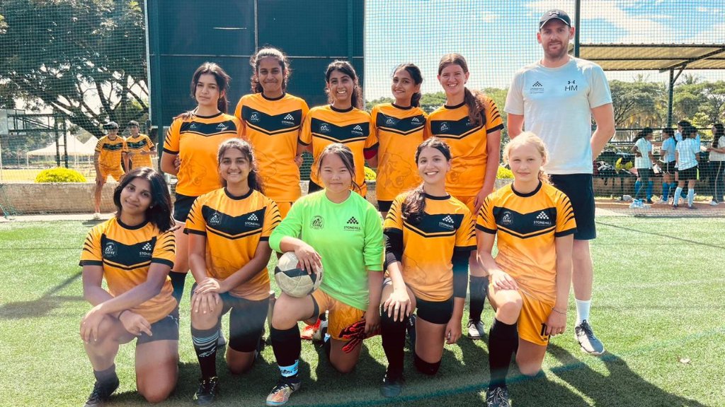 JohnWBrowne's tweet image. Both our @Stonehill_SIS high school football teams got off to winning starts in their first league games of the year against BIS on Friday. Wishing them all the best for the season ahead. Go Tigers! #SISLearns