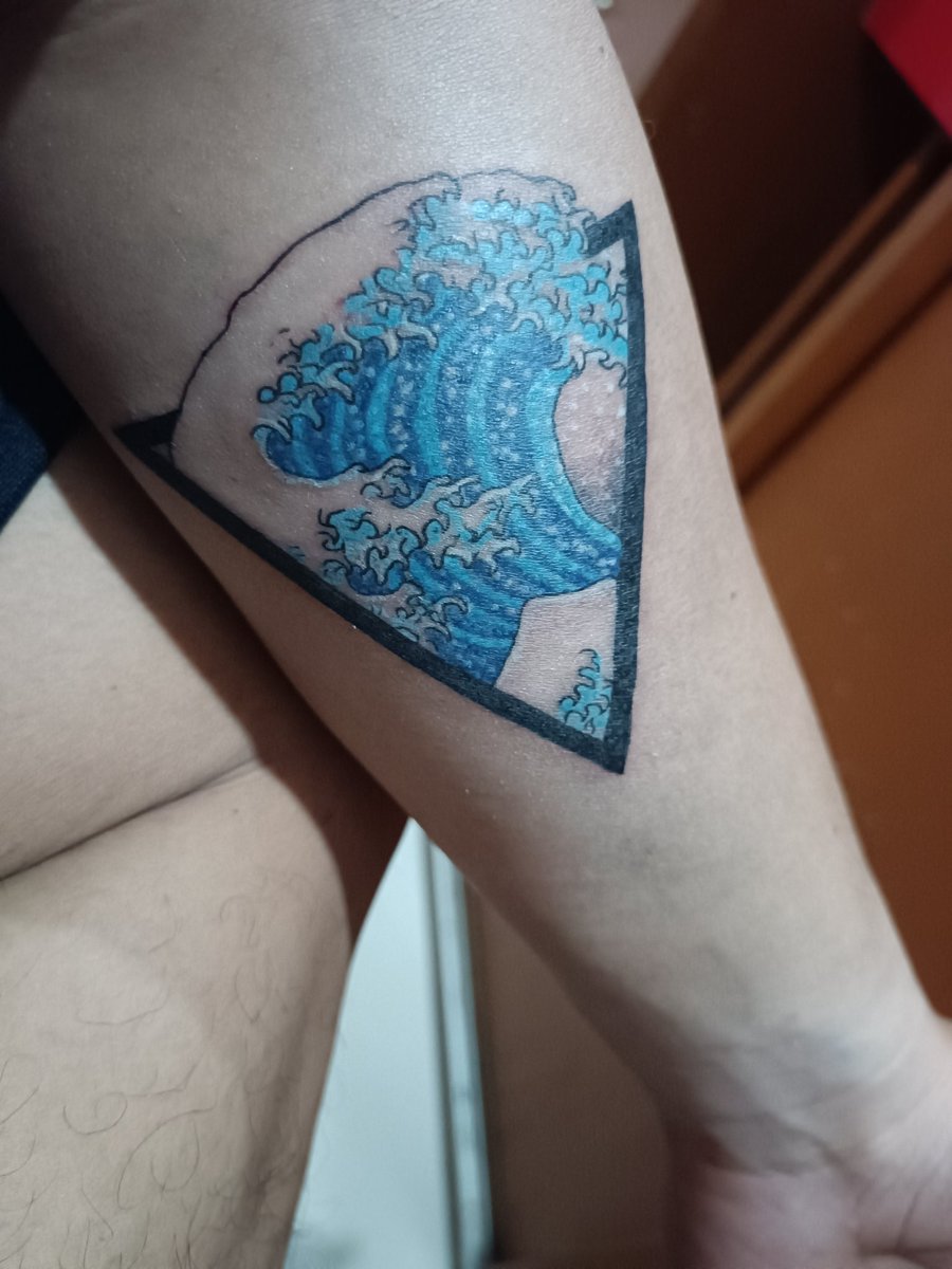 yanniechy's tweet photo. Finally got inked today. -1 sa bucket list. Inulit ko post kasi mali caption di maedit HAHAHAHAHAHA.

Di naman masakit parang kagat lang ng dinosaur. https://t.co/oR3HofrJbt