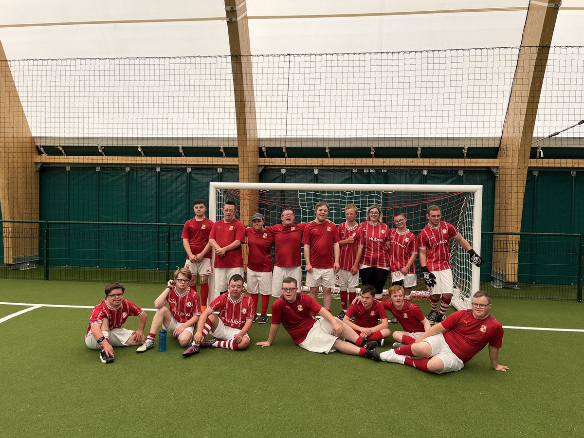 This morning we hosted a pre season fixture for our DS Active team against our friends from Bristol City at The Nigel Eady Training Centre⚽️🔴⚪️

The players took part in some matches as well as having a go at our skill zone ⚽️

We are looking forward to restarting our weekly DS