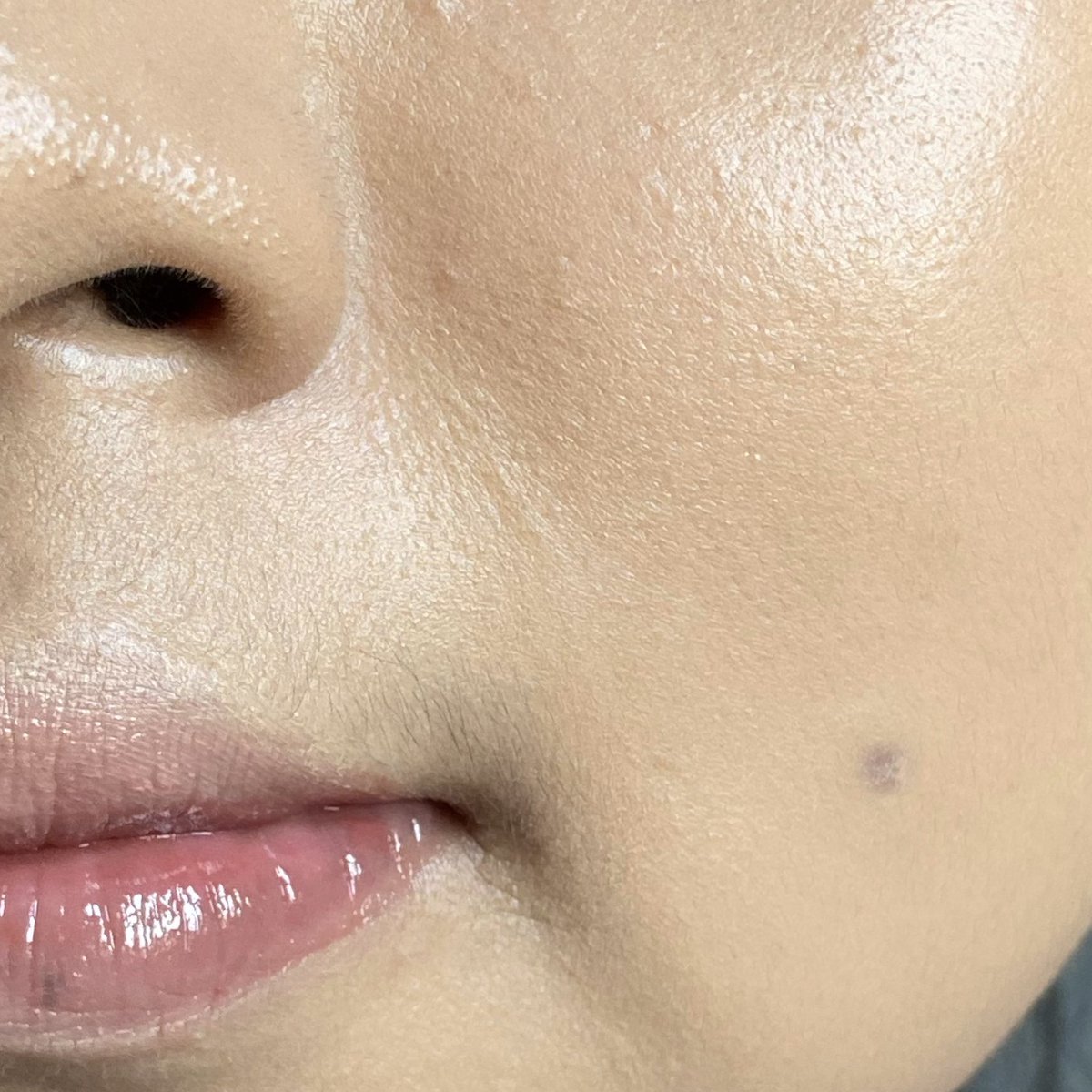 kunci make up nempel, flawless, dan tahan seharian ⤵️⤵️

from this                                 to this