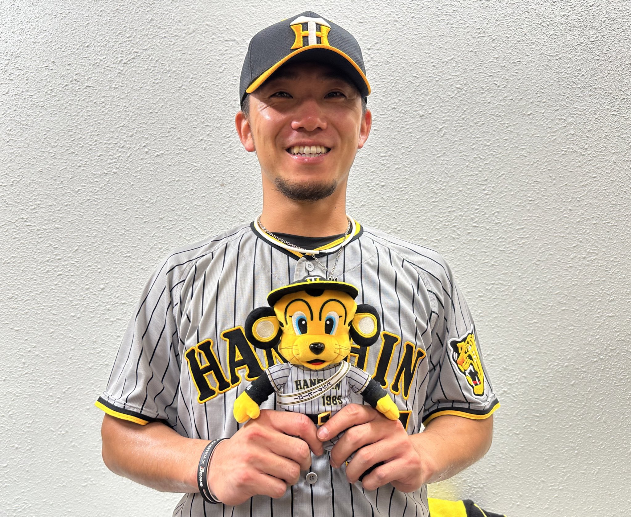 阪神タイガース 伊藤将司ユニフォーム 伊藤将司 阪神タイガース レプリカユニフォーム 背番号27 M