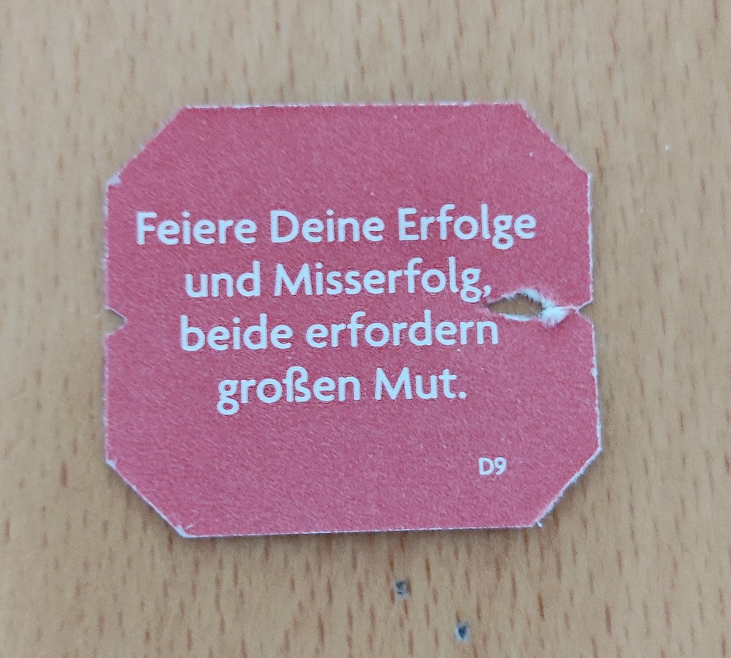 kletterphysio's tweet photo. Teeweisheit mit spannender Botschaft:
Wenn wir den Mut haben, etwas zu versuchen mit ungewissem Ausgang, im Wettkampf oder bei Rotpunktversuchen... und uns bei unseren Misserfolgen an unserem Mut erfreuen können, können wir lernen! Beides zu feiern ist eine schöne Idee!!! https://t.co/AlTalH2WCy
