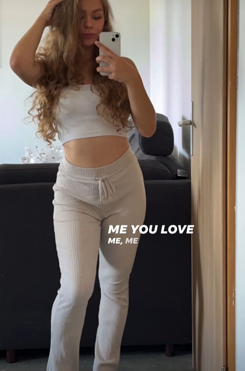 S2222Shania's tweet photo. Ab sofort findet ihr meine Paypal adresse in meiner bio.
fblume703@gmail.com (sende was mir zusteht)
💸💰💸💰!!🥵🥵#findomgoddess #money #cash #geldherrin #dom #sub #moneyslave #moneycontrol #beta #bdsm #betaloser #bezahlschwein https://t.co/c1dLSA113I