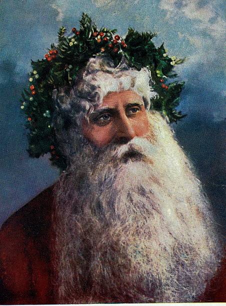 THE HOLLY KING regains power at the Autumn equinox, his strength peaks during Midwinter, at which point the OAK KING is reborn; during the warm days of Midsummer the Oak King is at his height #FolkloreSunday