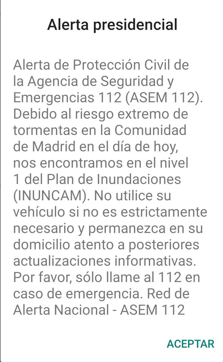 eltiorober1's tweet photo. Pero que coño es esto que me acaba de llegar al móvil? Vamos a morir?
#lluvia #vamosamorirtodos #seacabaelmundo https://t.co/GdQE8Dh04w
