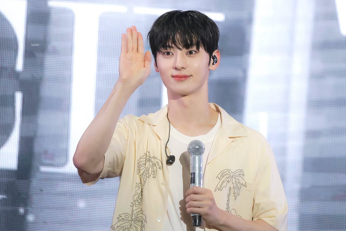 tender_89's tweet photo. 230902 #황민현 https://t.co/Sxk8tzQpwc