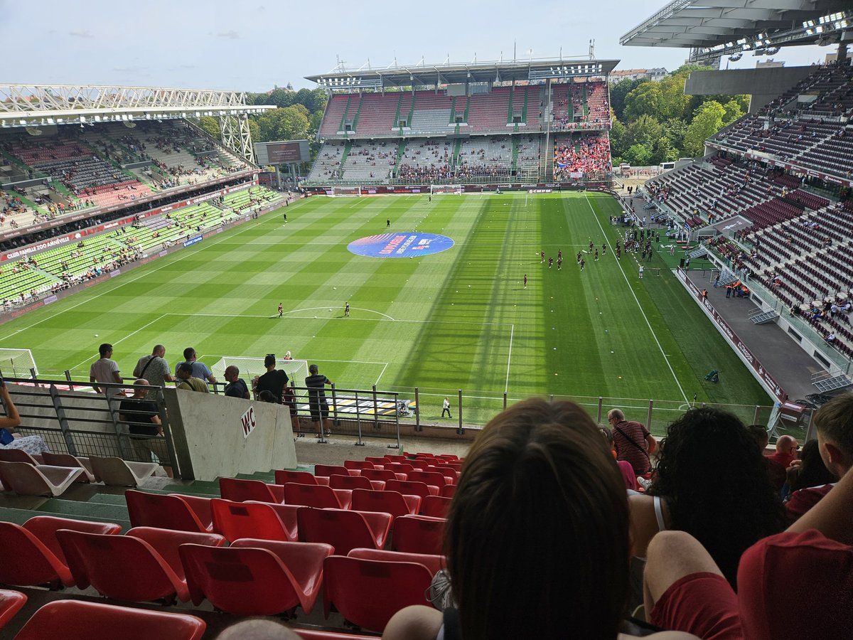 LCaillet73's tweet photo. Merci @regiongrandest #jeunEst mais c'est haut 
Allez @FCMetz https://t.co/A0JpWacWzs