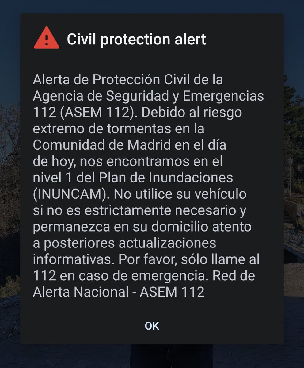 Manu_Slave_'s tweet photo. DIOS MIO QUE SUSTO LA PUTA ALARMA! 🤣🤣🤣. PENSÉ QUE VENÍA UN ATAQUE NUCLEAR https://t.co/t4OecEdNKD