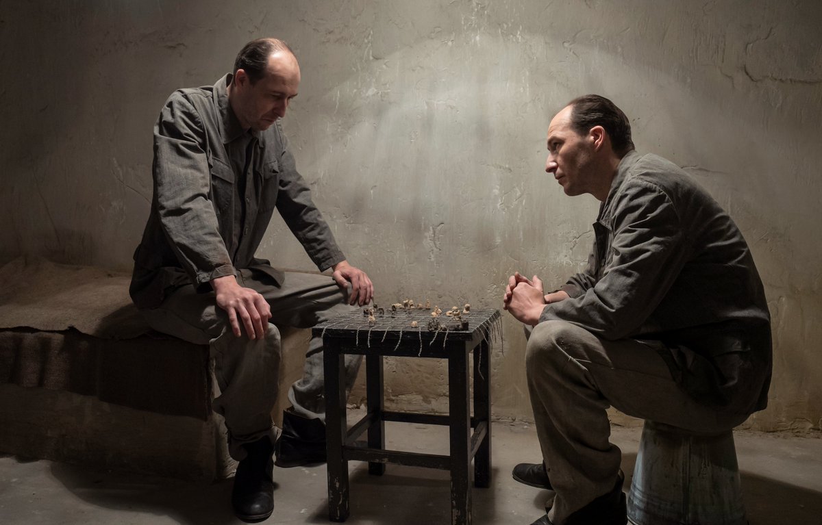 CineFest's tweet photo. This time Barnabás Tóth presents a thrilling crime story with many local stars (Master Game), Tudor Giurgiu recalls the 1989 revolution (Libertate), Zsolt Anger stars in an Italian film that went straight to Cannes (A Brighter Tomorrow). https://t.co/91VDkvrRQZ https://t.co/2ygsd4nPaw