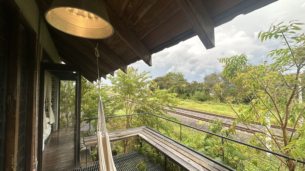 iwanqais's tweet photo. Pernah stay sini last year. I think tis is salah satu my favorite staycation dekat Alor Setar. Owner dia memang baik. Siap sediakan sarapan lagi utk kitaorg. https://t.co/Efmu6Sm3q2