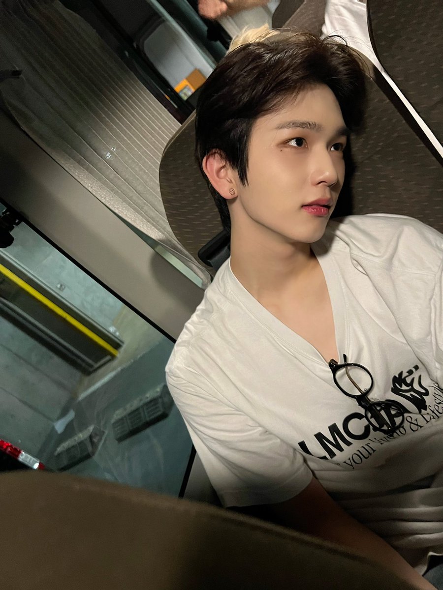 by_EPEX's tweet image. [#백승]

😀😄😆

#EPEX #이펙스 #BAEKSEUNG #백승 #백전백승