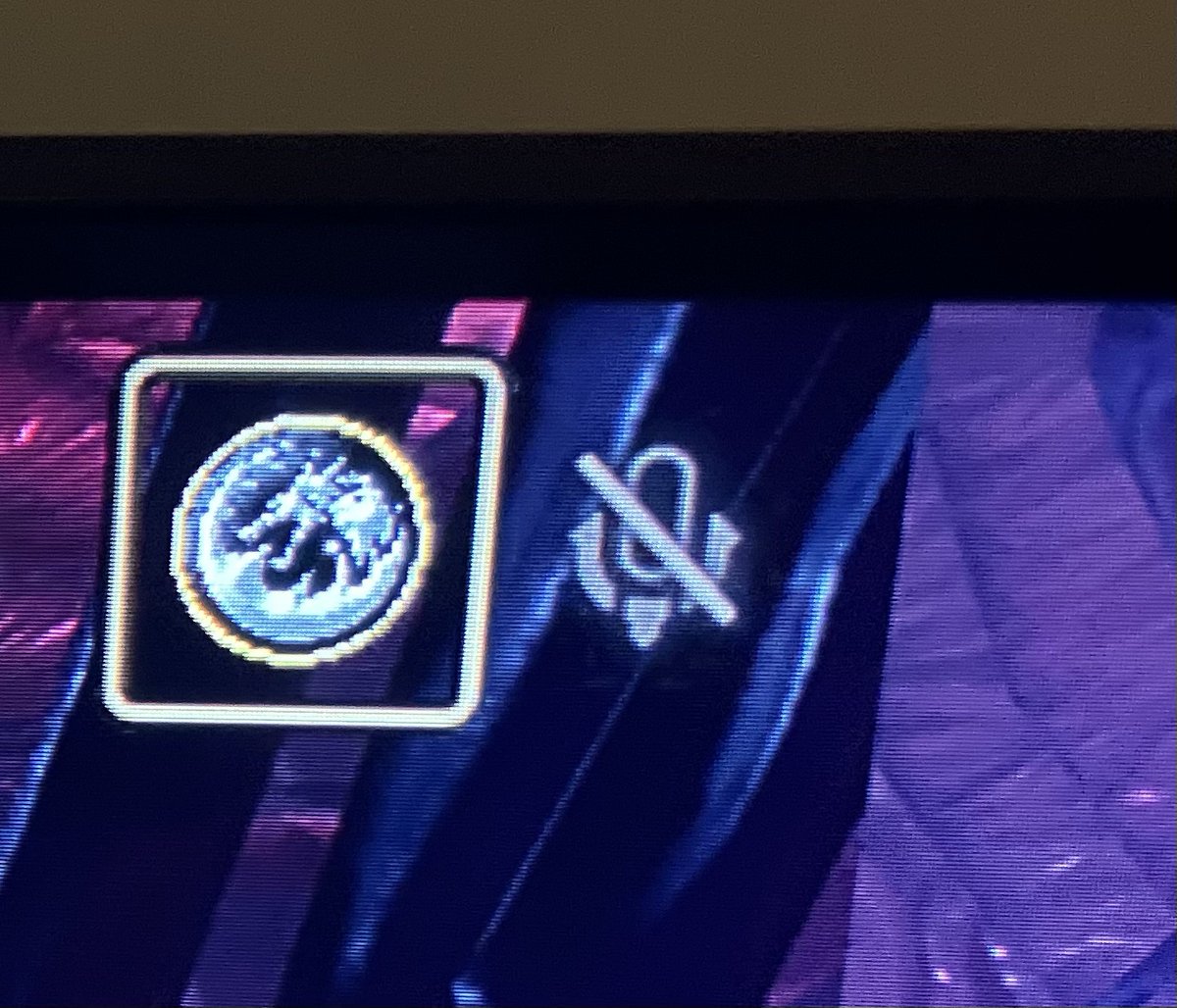 AmokOrbits's tweet photo. @larianstudios So good so far!
Only gripe, how do I remove my player name/sigil &amp; mute icon - My psn name is to the left of it, and this overlay is blocking the outcomes of checks during the story, would love to disable it, but don't see an option in the menus https://t.co/uZ3KM0Q5fm