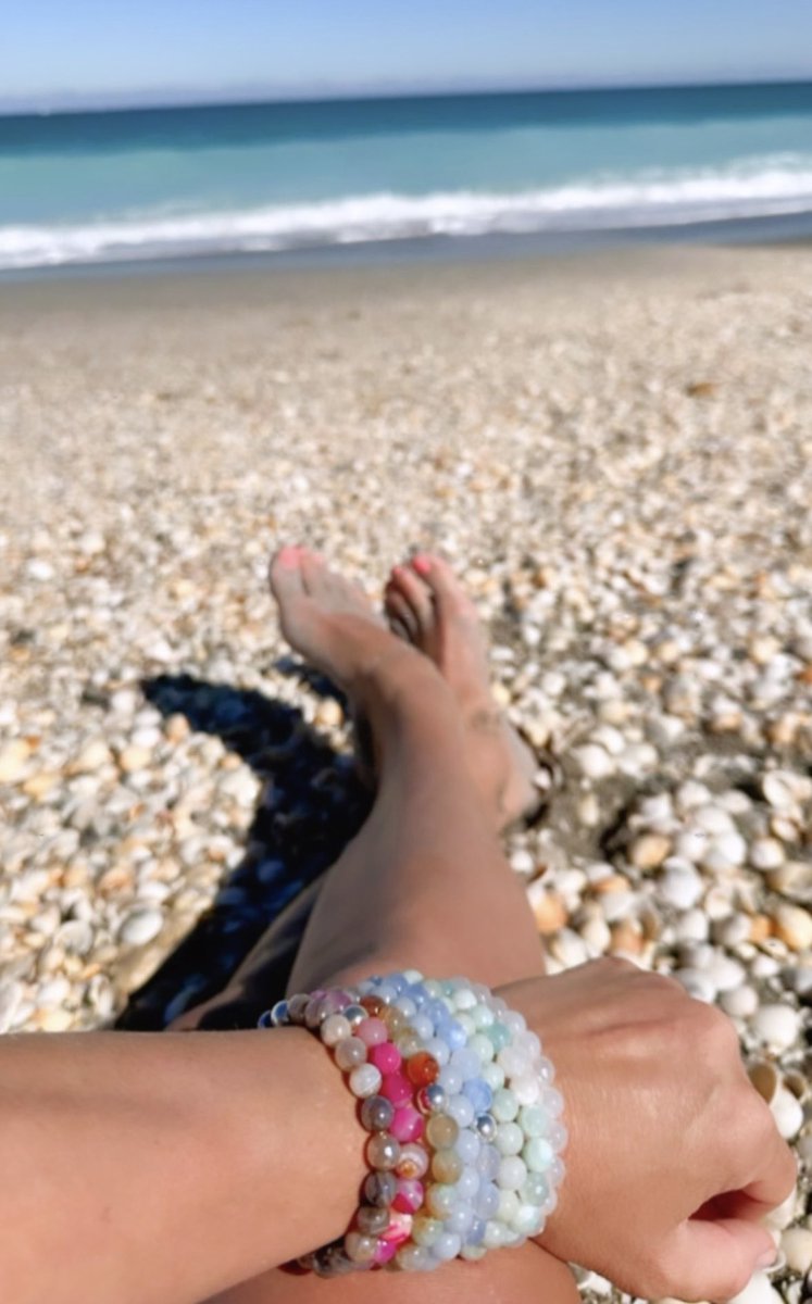 Labor Day sale 20% off till tomorrow!

etsy.com/shop/IzaTaziDe…

#happylaborday #labordayweekend #labordaysale #etsysale #jewelrydesign #gemstonejewelry #gemstonebracelets #beachyjewelry #madeinflorida #boutiquejewelry #beachvibes #seashells #beachlife #coastalliving #jewerly