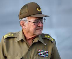 elisitalp123's tweet photo. Un día como hoy en la historia de 🇨🇺 📖📝📚 
👇Efemérides 3 de septiembre .
🔹Nace Tranquilino Sandalio de Noda.
🔹Fallece Urselia Díaz.
🔹Se inaugura la VI Cumbre de los No Alineados
🔹Fallece Julio Casas Regueiro.
#MiMóvilEsPatria https://t.co/h5aF1fIGVq