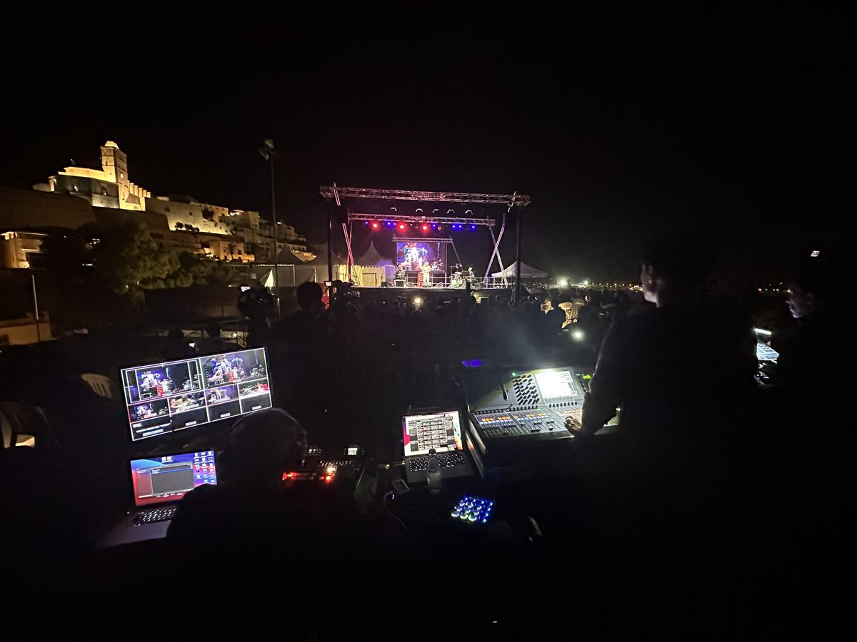 GRÀCIES! ♥️

<a href="/EivissaJazz/">EivissaJazz</a>