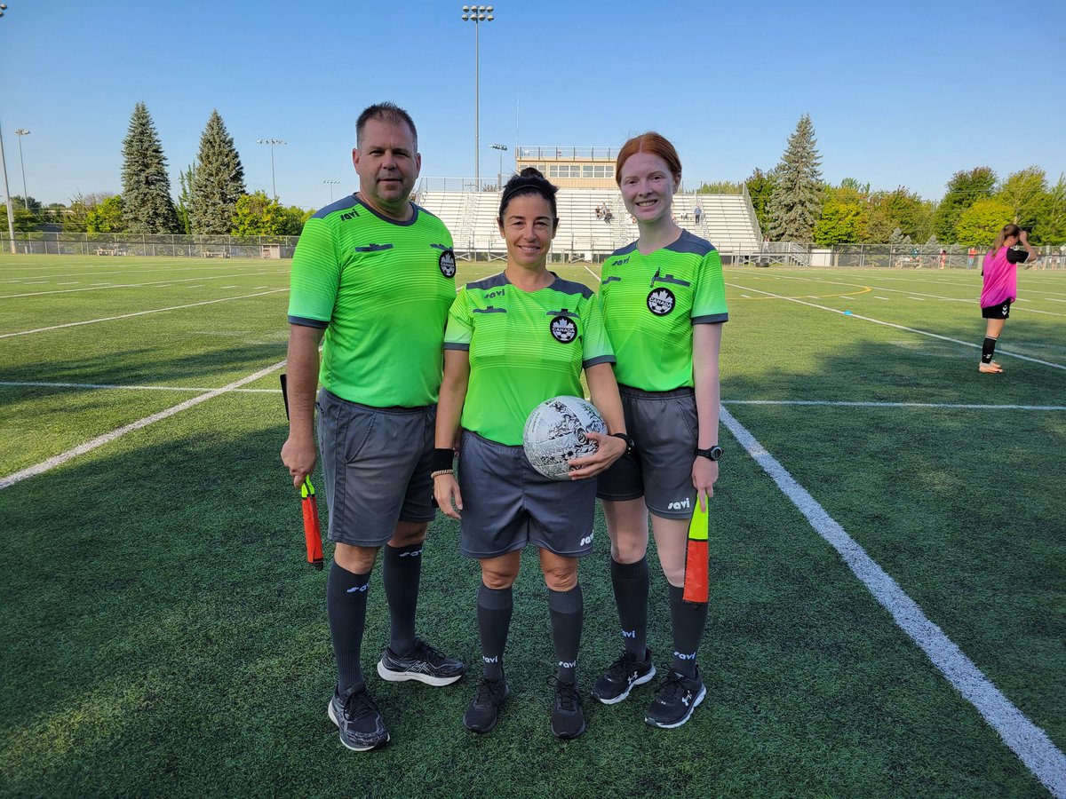 ktopolniski's tweet photo. #SoccerNB #U15G Finals #RefereeTeam https://t.co/VMHeCmOkJK