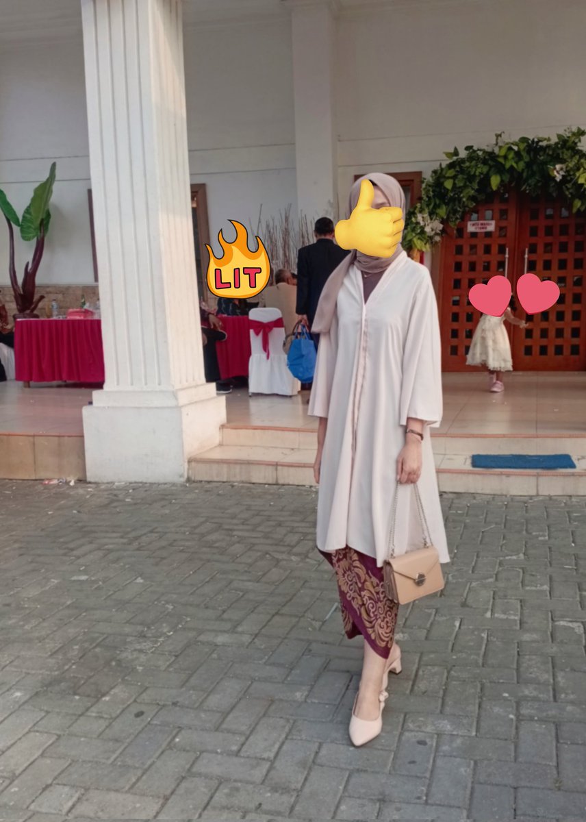 Nyaissop's tweet photo. @ohmybeautybank Outer wajib https://t.co/G6q1KpIsCu