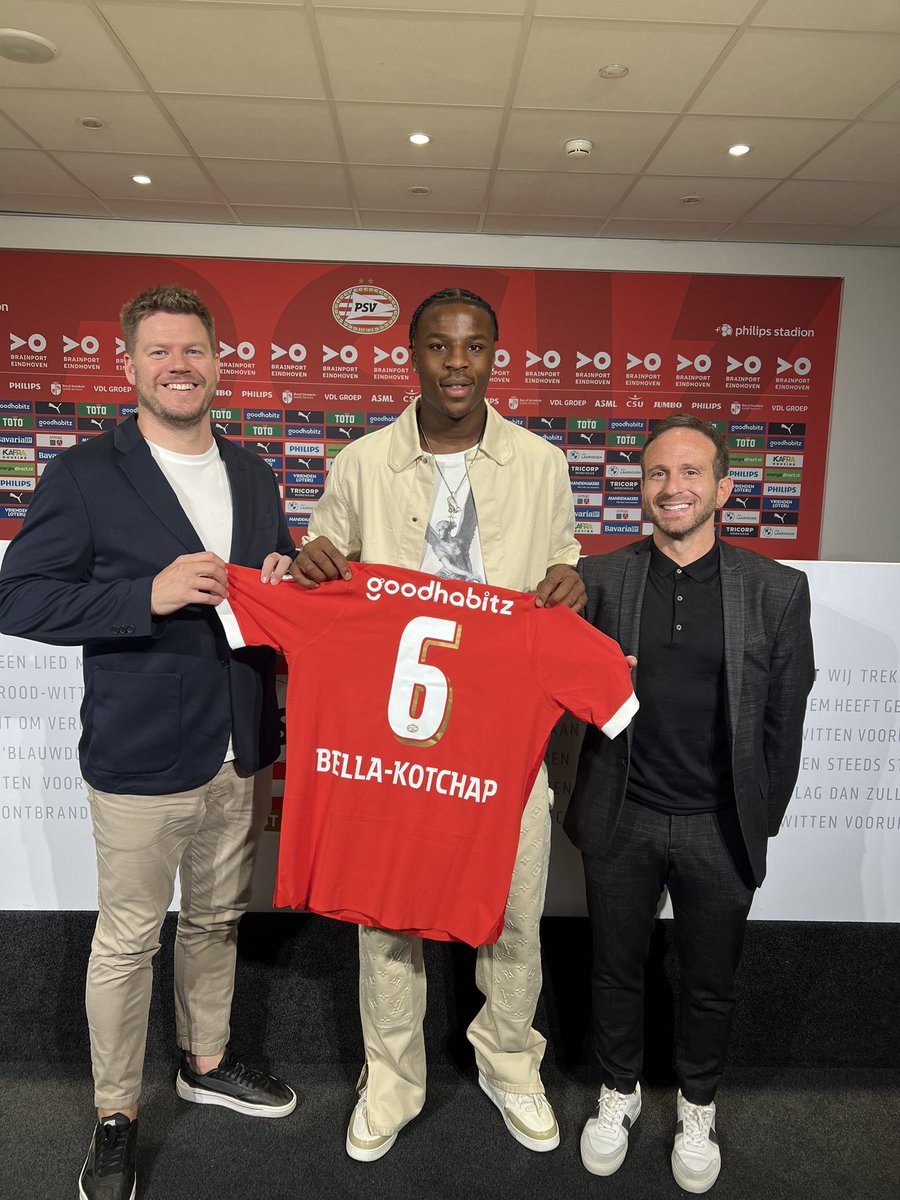 Alex Levack tweet media