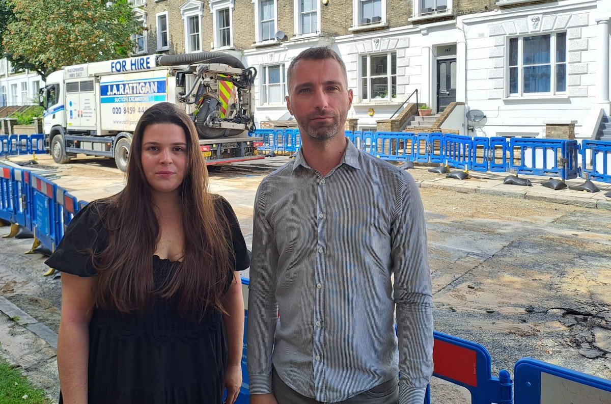 Belsize Road has been hit by flooding yet again after a trunk main burst. I visited with South Hampstead cllr @izzyjengalenga & Camden's emergency officer checked on local residents. Less severe than last year's burst – but there are yet more questions for Thames Water to answer