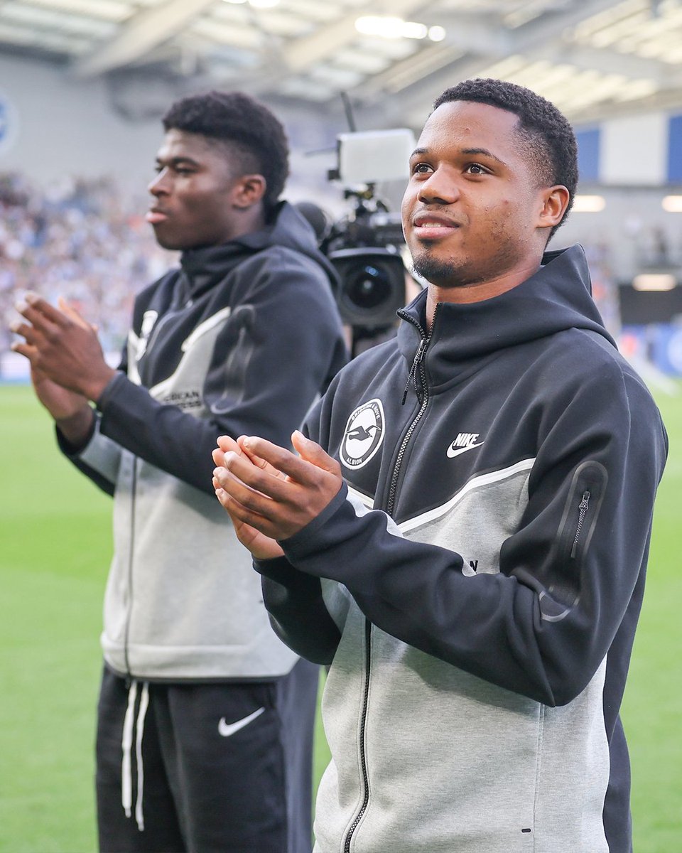 BHAFC's tweet photo. Do you think Carlos and Ansu were impressed with what they saw yesterday? 💫 https://t.co/6r2ZDQyw44
