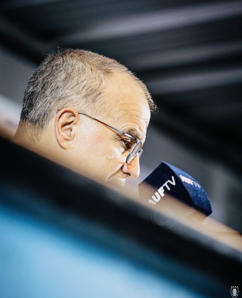 NahuelBeau's tweet photo. Resumen de todos los aspectos futbolísticos mencionados por Marcelo Bielsa ayer en su rueda de prensa. https://t.co/bY3u1Gheyo