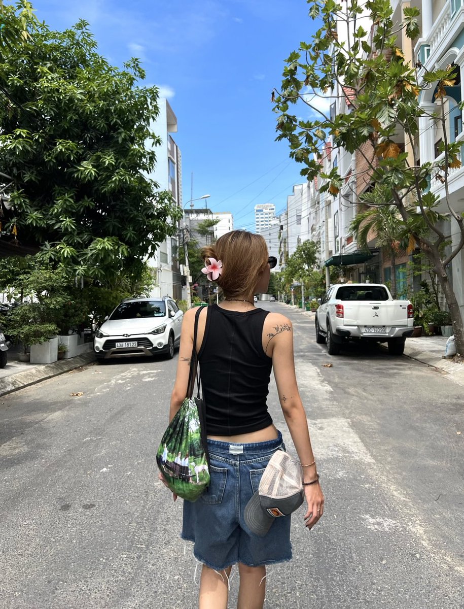 저의 따뜻함은 살리고 선명한 화질의 아이폰 보정법을 알려드릴게요
타래로🤓📑📸🤳🏻