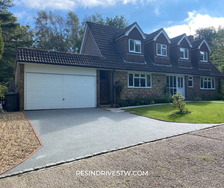 The Road to Your Home's Elegance Starts in Our Hands. Contact Resin Drives Tunbridge Wells now!

#DrivewayConstruction #Driveway #resindrives