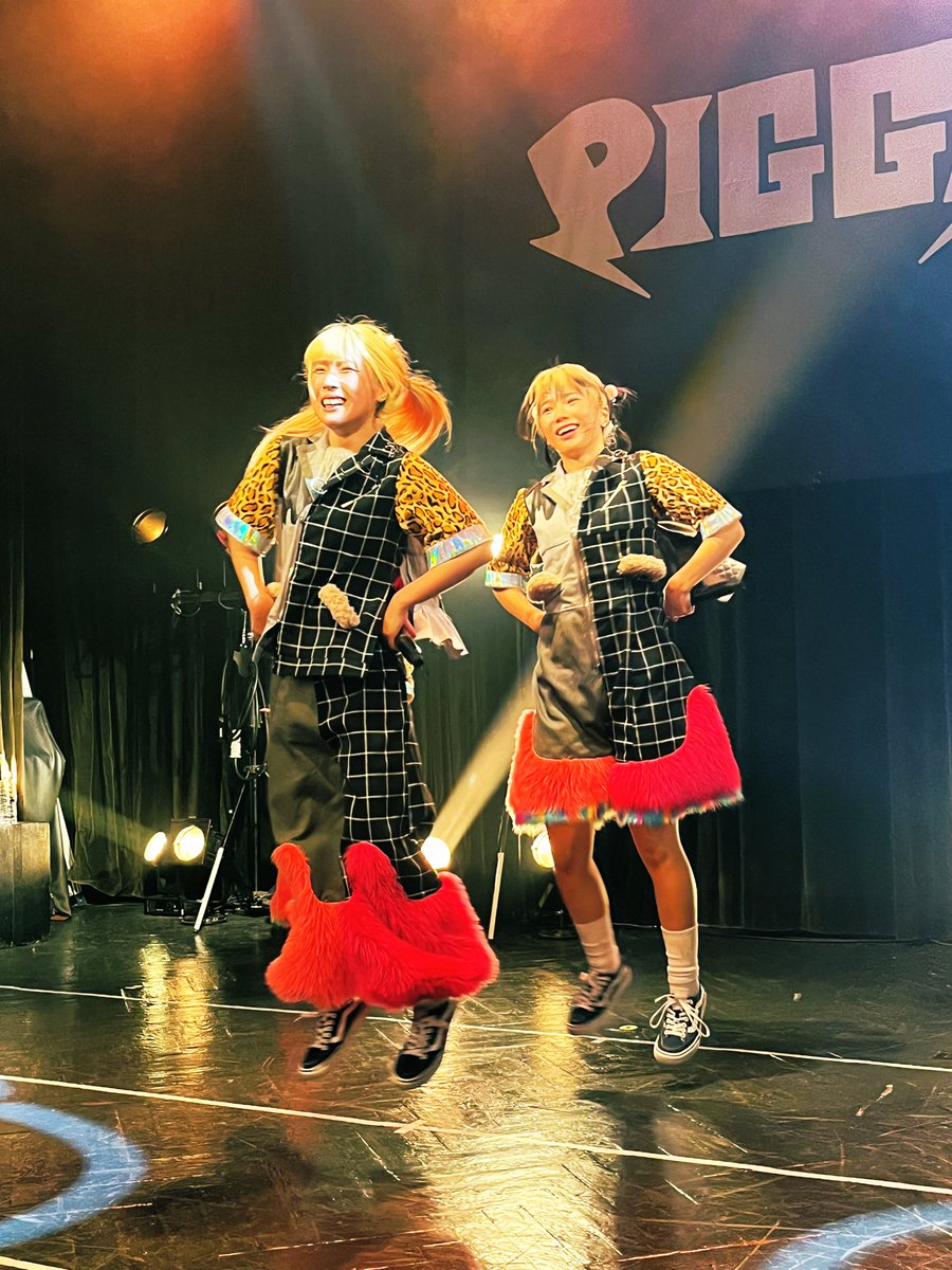 hentaiusagidesu's tweet image. PIGGSのライブからしか
摂取できない栄養がある❤️‍🔥

 #BBS3