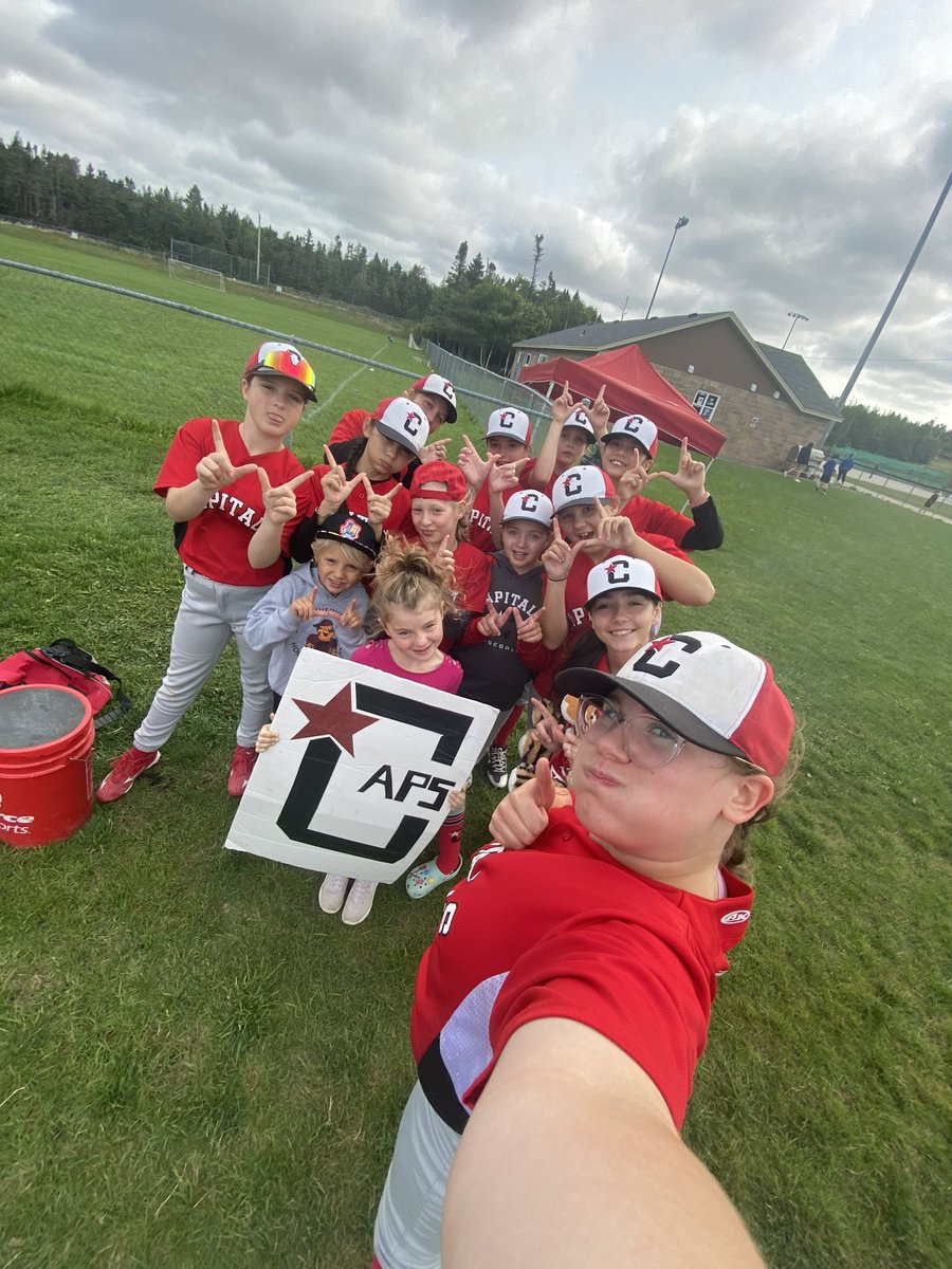 @Caps12UAA won the semi-final battle against Pasadena with a score of 9-5, defence was amazing on both teams! POG was Jorja Chipman and most spirited was Olivia Acreman! WTG Girls! @baseballstjohns @NLGirlsBaseball #girlsbaseball #youwishyoucouldthrowlikeagirl