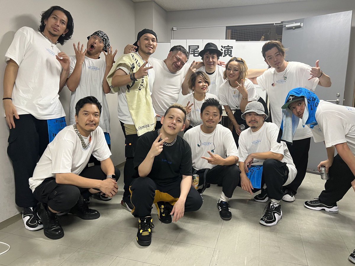 ____TAKA_______'s tweet photo. 清水翔太 大阪八尾公演

八尾プリズムホールは実は20年前とかに発表会とかで立った以来だったのでエモかったです✨
ありがとうございました🙌🏽🔥

キムジュンさんありがとうございました🔥 https://t.co/wiNvwvFbdA