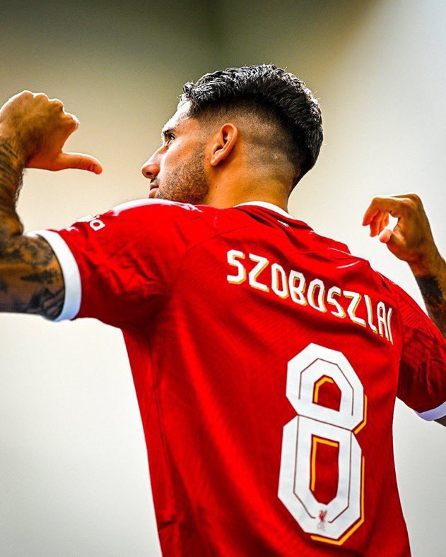 Liverpoolxtra11's tweet photo. Isn’t he perfect 🫶
Let’s leave a like ❤️#szoboszlai https://t.co/SKqc9RGt06