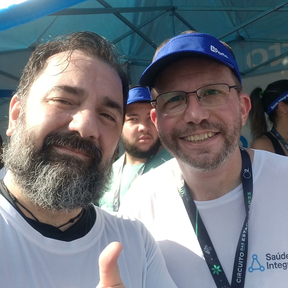 josemariohg's tweet photo. Irmandade ... muitas áreas, um só propósito!! #portoseguro #portobank #portosaude #componentsteam #apiteam #enablingteam https://t.co/1vbVAjn1sX