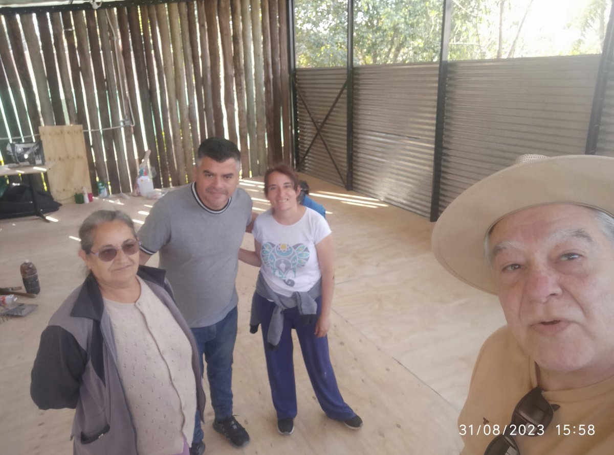 MPA TUCUMÁN 

El trabajo militante de compañeras y compañeros para acondicionar el espacio de participación popular. Con muchísimo esfuerzo se  está concluyendo la obra. 
El trabajo dignifica y la militancia popular, solidaria, enaltece.