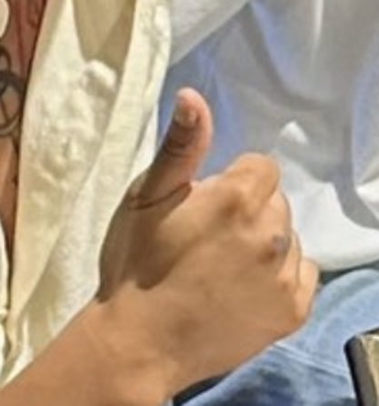 오랜만에 봐도 작은 미노 손