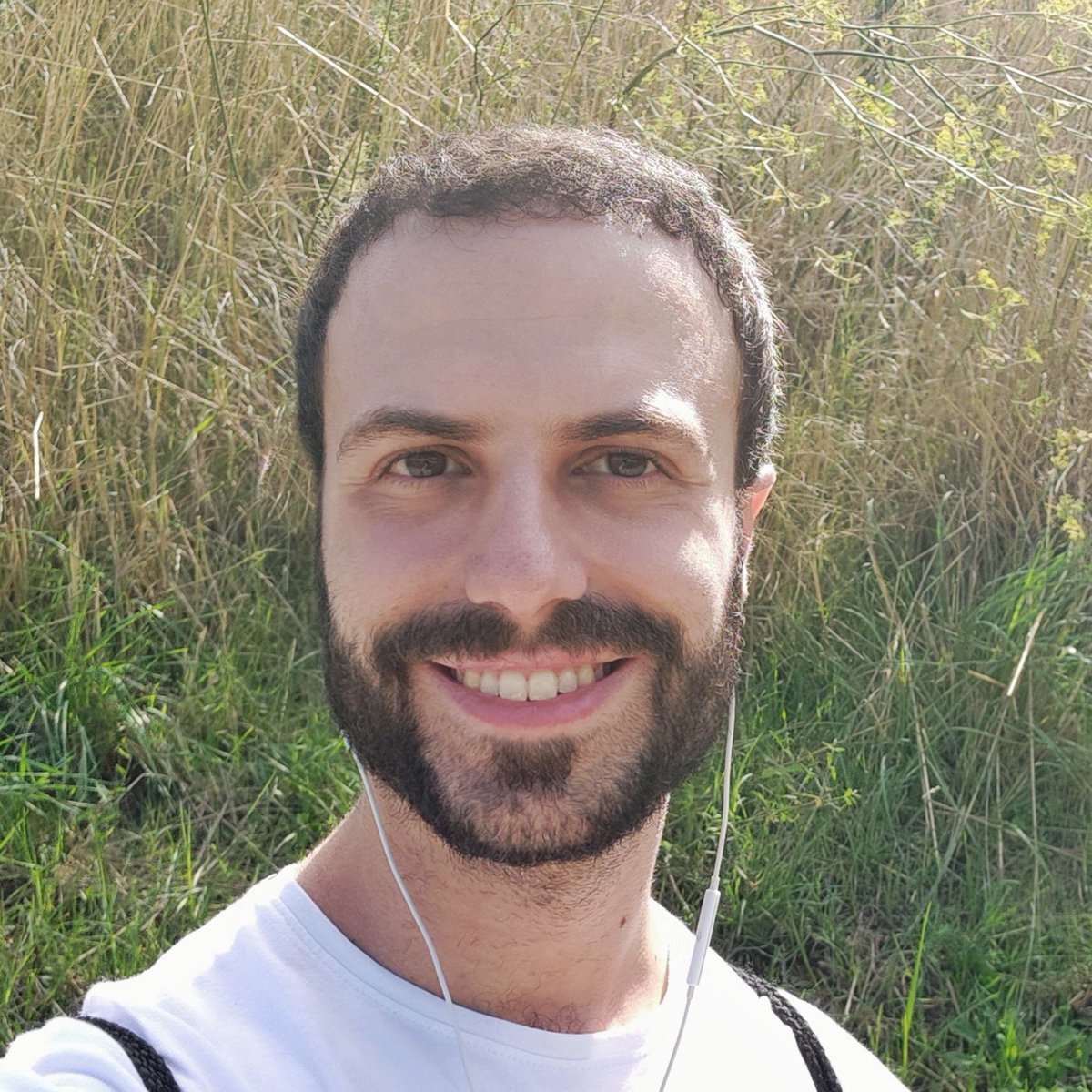 reborjado's tweet photo. No sé si se conocen, pero yo creo que va a mejor la cosa 🙃 https://t.co/ap1VMG5erW