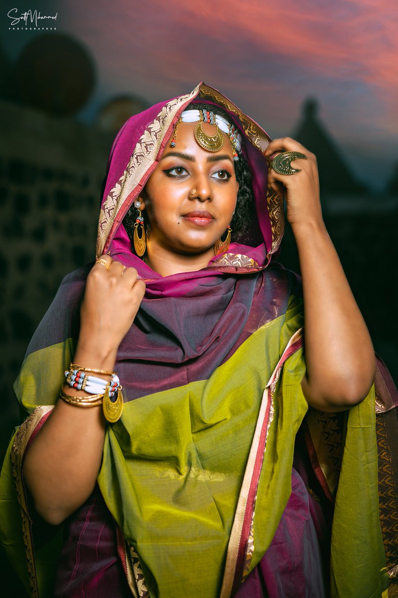 sattiphotos's tweet photo. In Frame : Mawada Mohamed
Location : Portsudan - Railway Street
Shooting Pictures : sattiphotos
Editing Pictures : sattiphotos
Light : Mohammed Abbas
https://t.co/isEEqQTsAD
Outdoor - Highlight Video's
For More Information Booking Call :
✉️ WhatsApp : +249928756771 https://t.co/julzXwHiHa