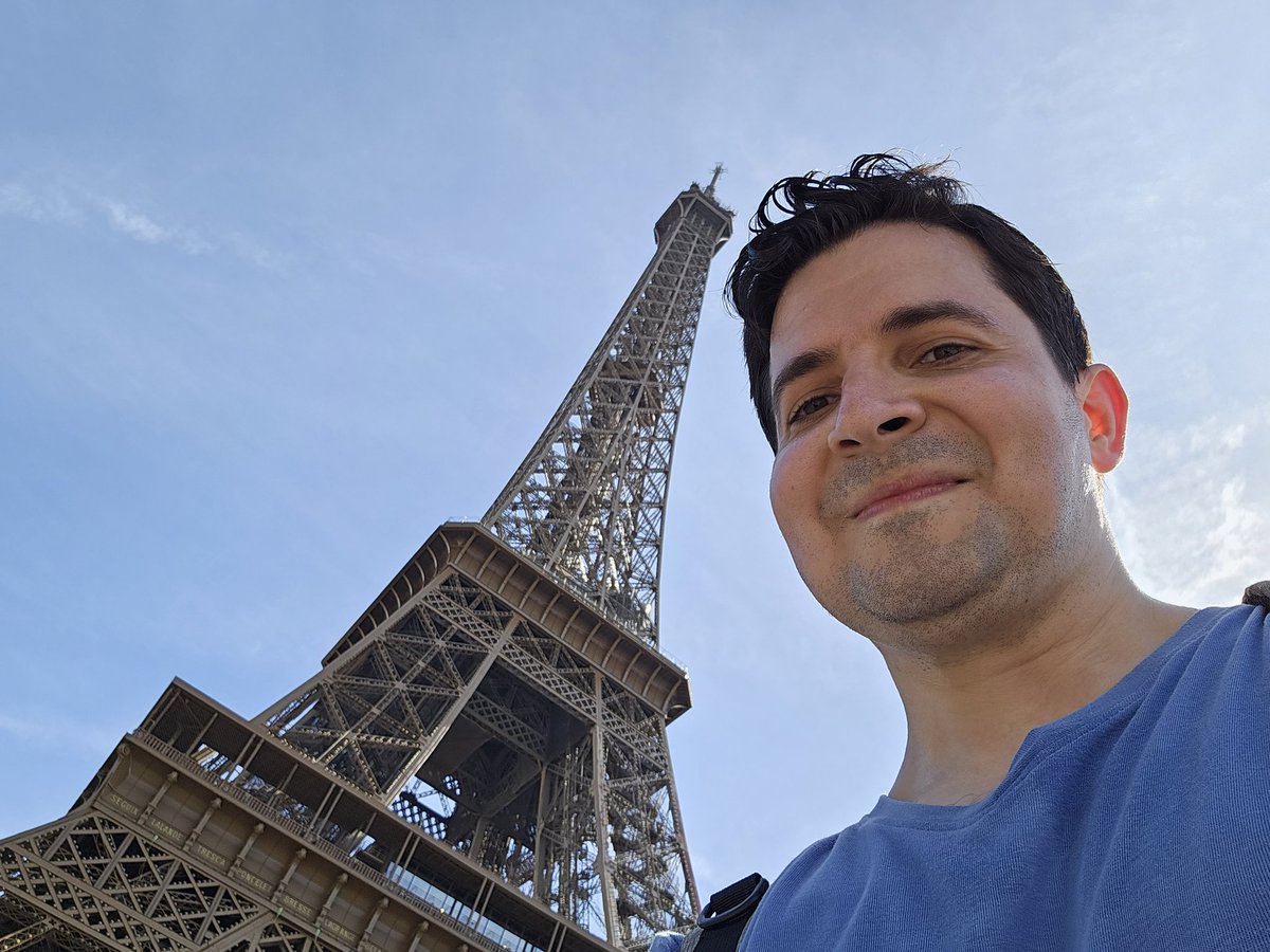 SamiCetinSMK's tweet photo. And another, have to say bye to it now... 🙂 #SamiParis #NowRun https://t.co/DiyFlaCWqv