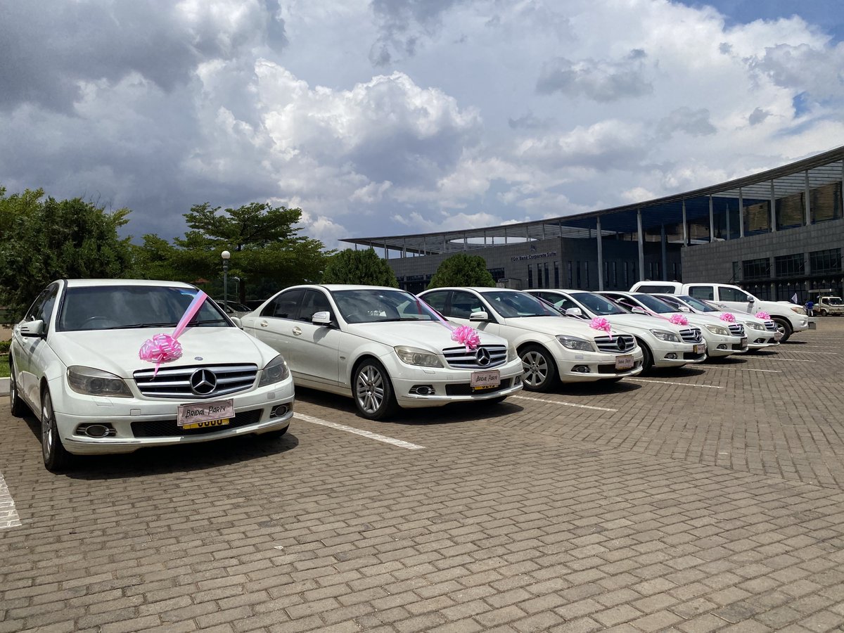 Mutashi6's tweet photo. Hey there! Allow me to provide the best premium chauffeur service in Lilongwe for your wedding 
I am just a Dm away available for bookings https://t.co/IGm1KNrTqr