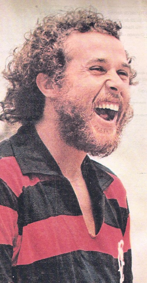 flahistoria's tweet photo. 🎂 03/09/1947 🔴⚫
🌎 Jaú (SP)
#flahistoria 

Nosso ex-meia Afonso Celso Garcia Reis, o Afonsinho, completa 76 anos

Pelo @Flamengo foram 25 jogos e 1 gol (1973-74)

#Afonsinho76 #Flamengo #Afonsinho https://t.co/FeXBe3mOsw