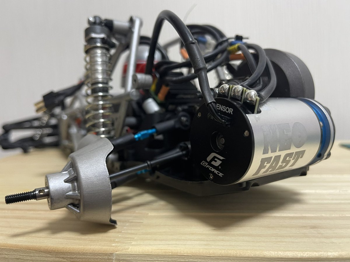 K2k2www's tweet photo. 載せるモーターにカラーを合わせるマン
#neofast #gforce #BBX https://t.co/s5PfCetSr0