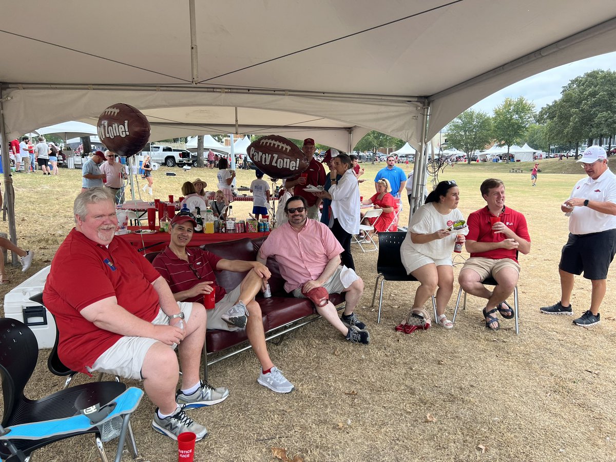 Will Bond tweet media