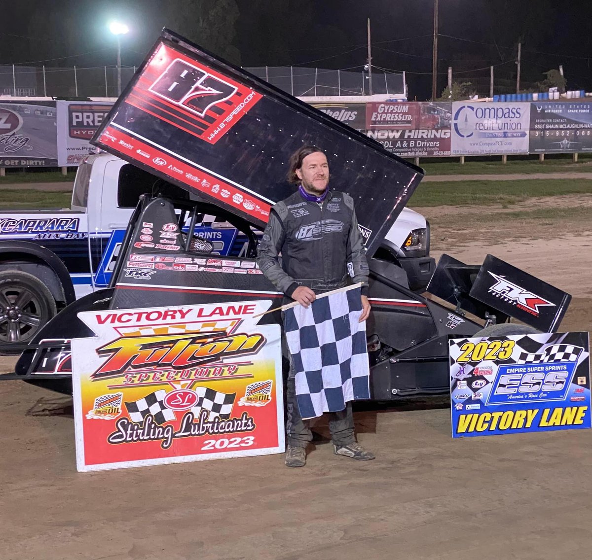 87SPEED_LLC's tweet photo. 🔴BOSS GETS IT DONE AT THE HIGHBANKS🔴

The 87SPEED team scored a win last night @FultonSpeedway.  Danny Varin was runner up, WHAT•A•NIGHT…

📸 DST

#87speed #87suspension #87titanium #x1racecars https://t.co/u0bATki9Hy
