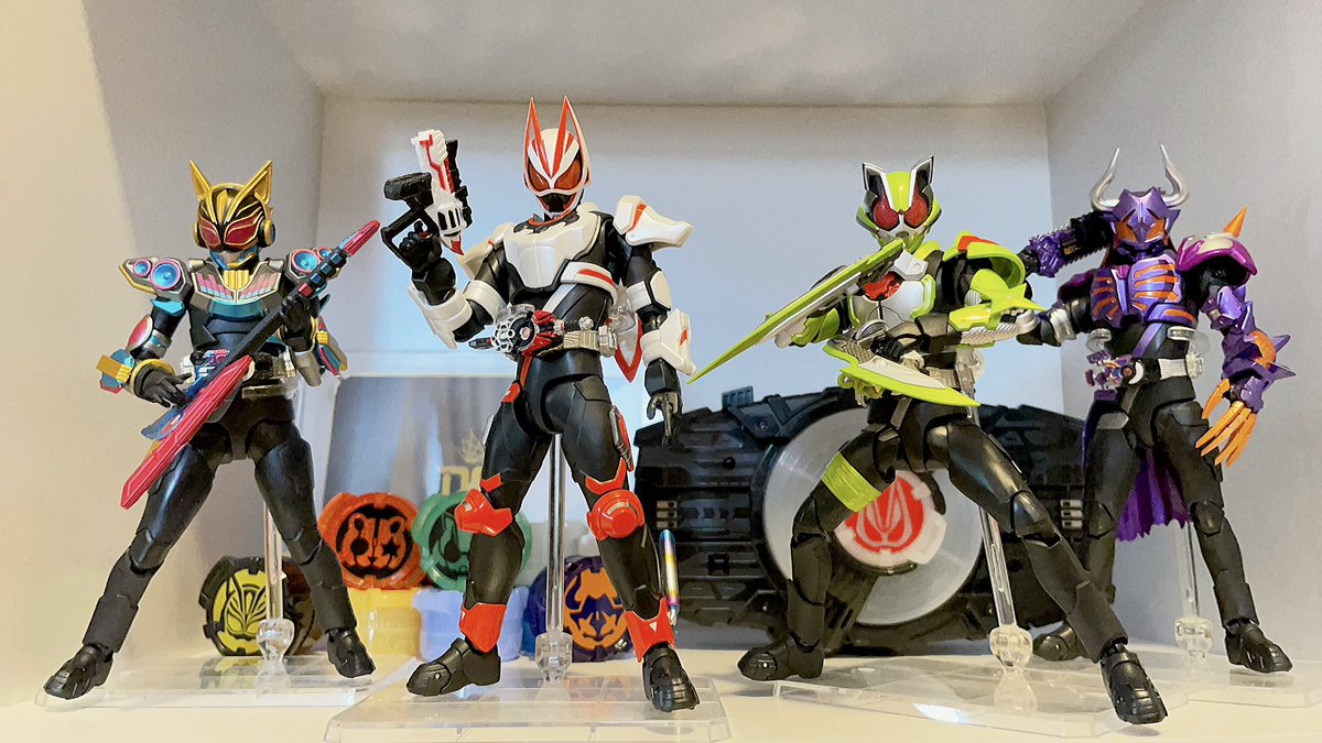 Ryu_000_DX's tweet photo. 仮面ライダーと戦隊が好きです
アーツ沼に沈みました🫠

ガンプラ作りとかゲームも好きです

#9月になったのでフォロワーさんに自己紹介しようぜ https://t.co/IgA2YZgvOW