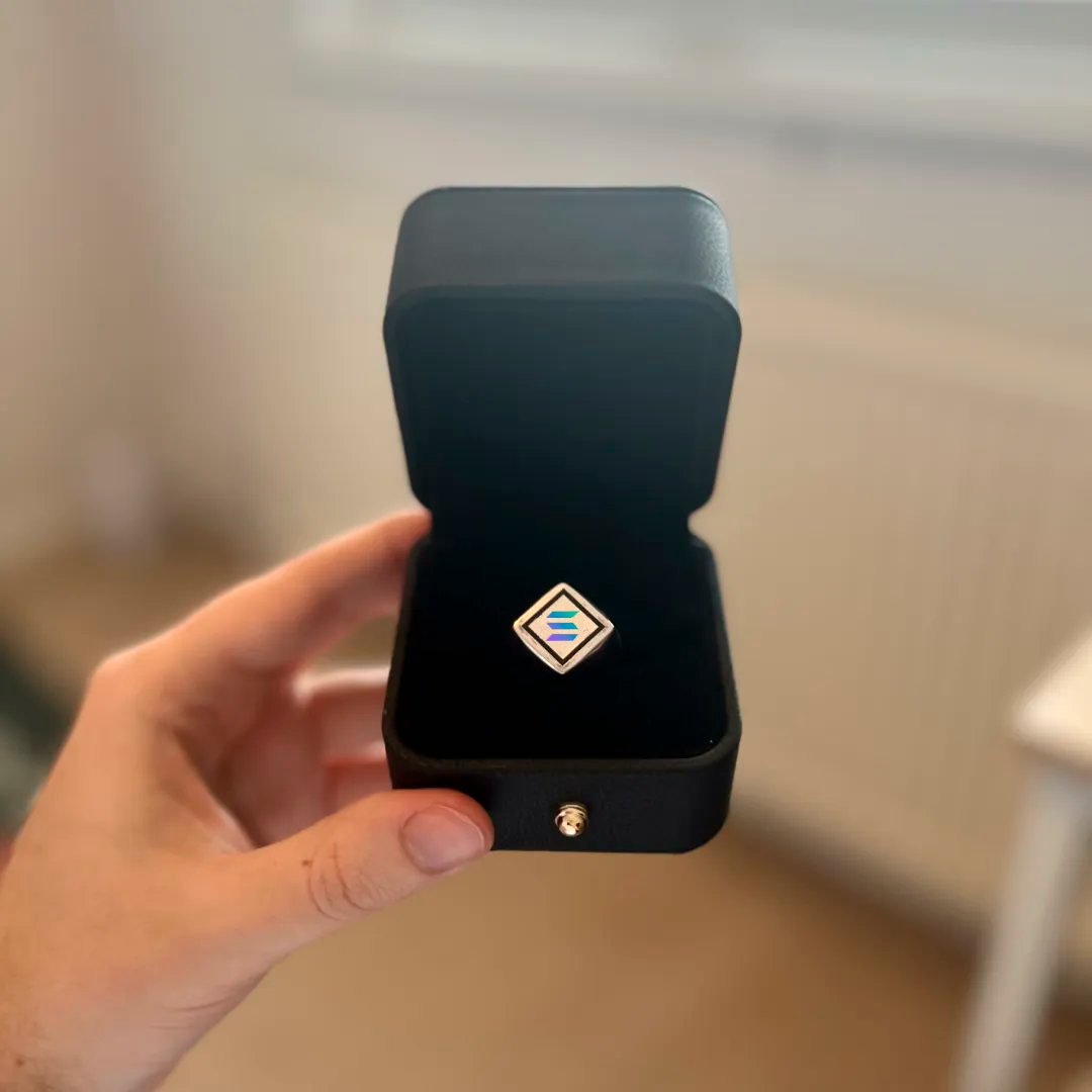 MarceloFujii's tweet photo. Nothing against it... but I see daily posts from cryptochains with celebrities!
I'm bullish on cryptochain post #hackerhouses initiatives to promote development instead of just hype. https://t.co/unF3wYTmvk
